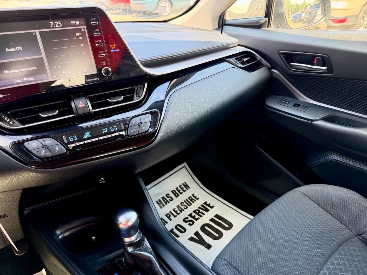 Used 2021 Toyota C-HR LE FWD image 36