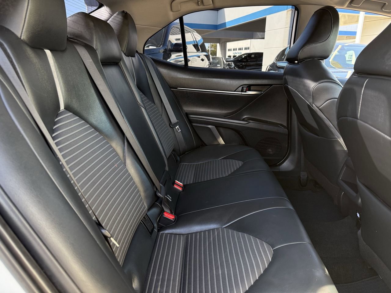 Used 2024 Toyota Camry SE image 22