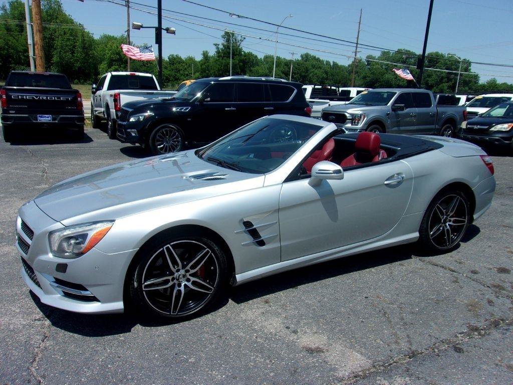 Used 2016 Mercedes-Benz SL 400 w/ Premium I Package image 2