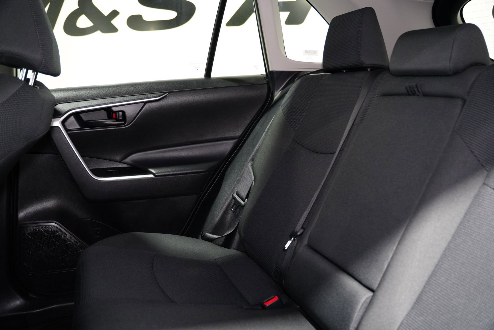 Used 2024 Toyota RAV4 LE image 18