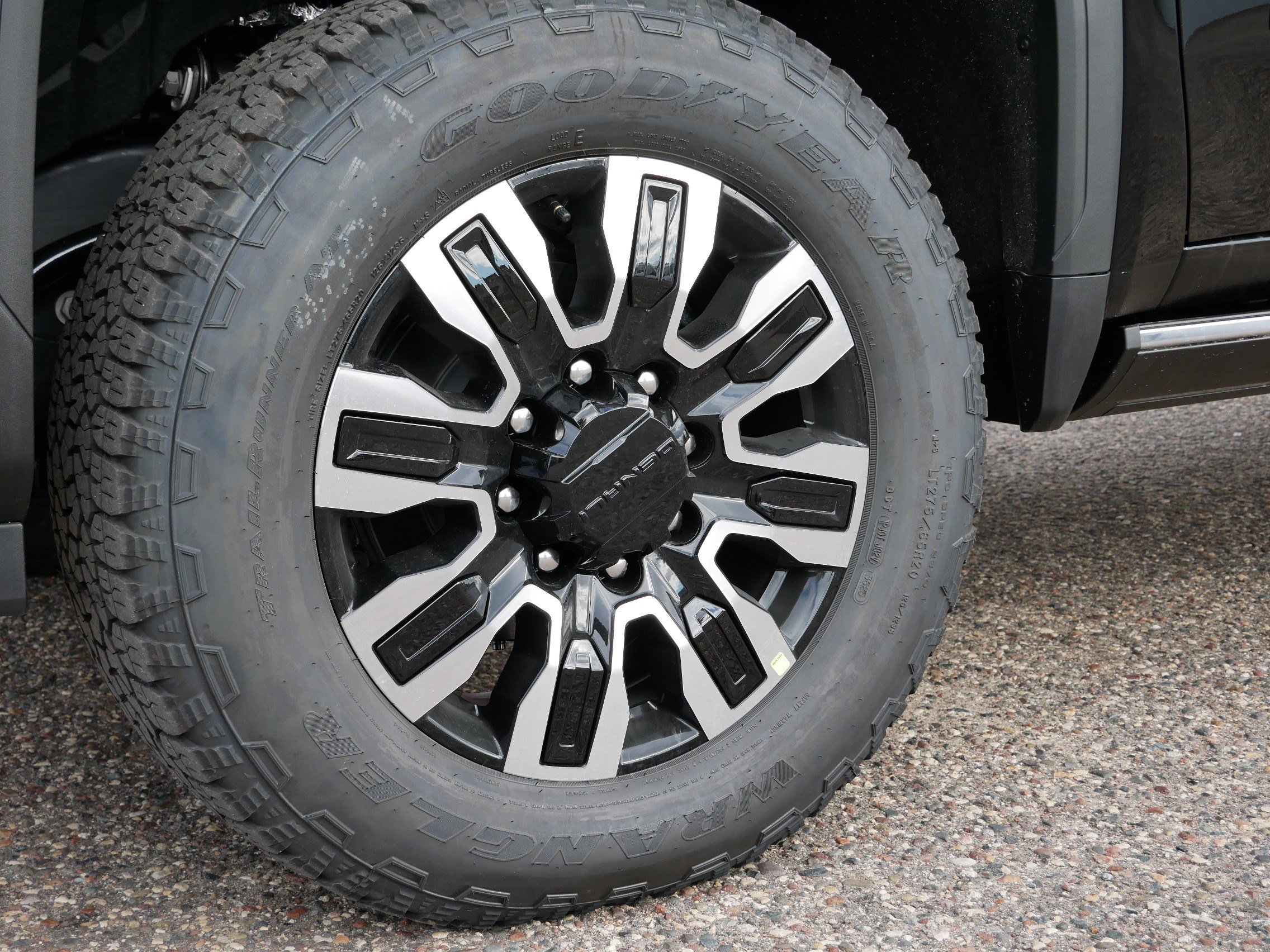 New 2026 GMC Sierra 2500 Denali Ultimate image 9