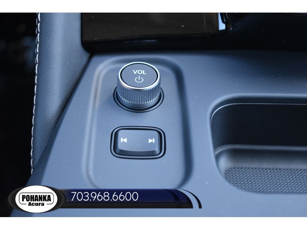 New 2026 Acura MDX w/ Advance Package AWD/4WD image 17