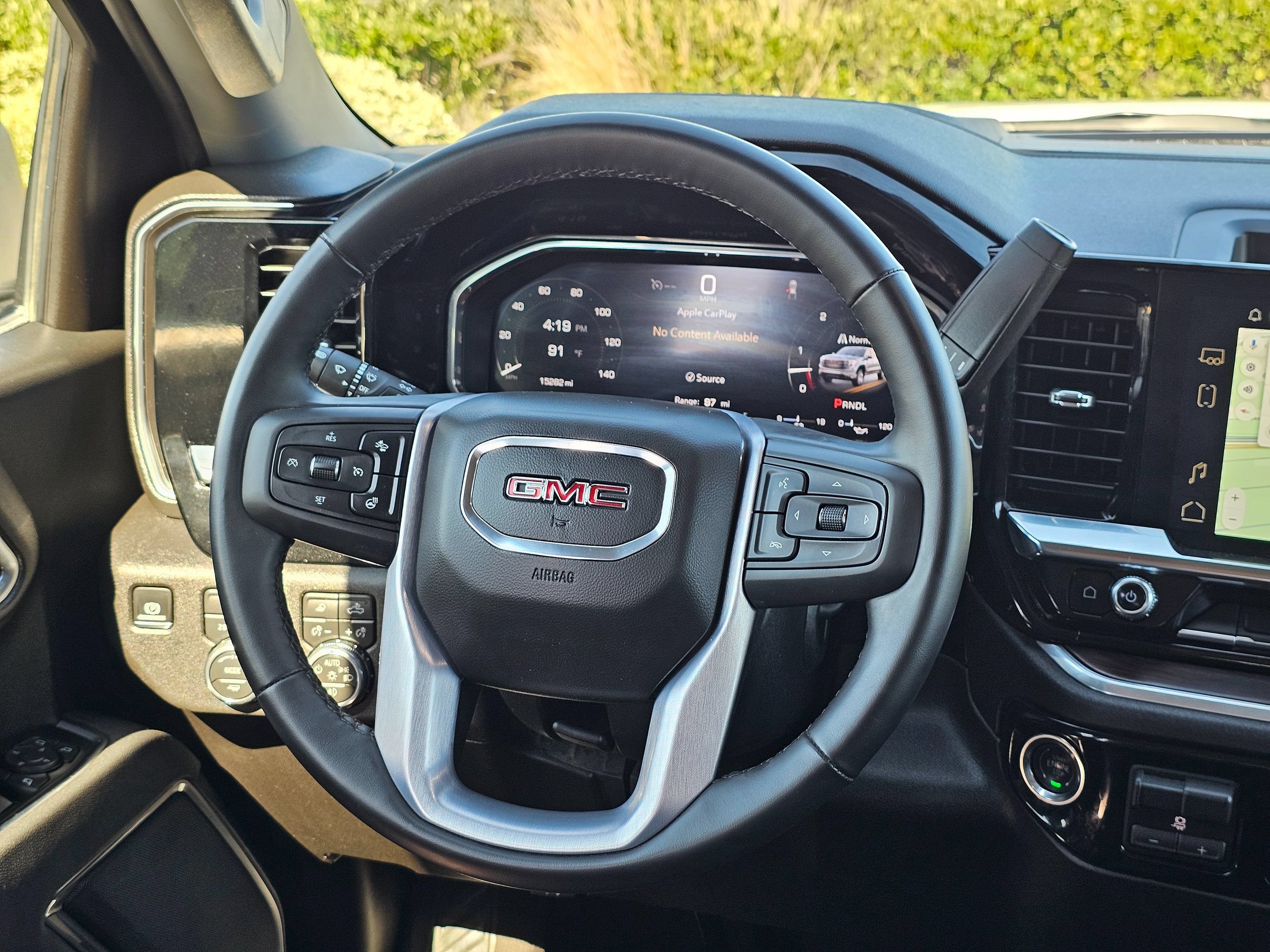 Used 2026 GMC Sierra 1500 SLT AWD/4WD image 22