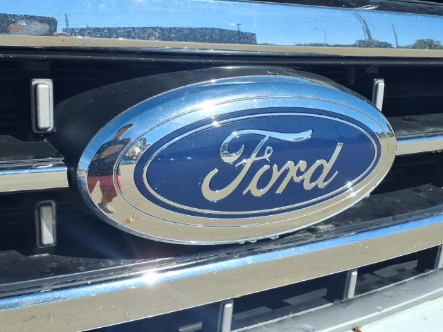 Used 2023 Ford F150 Lariat AWD/4WD image 26