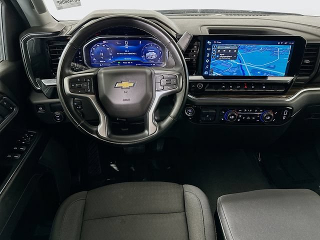 Used 2025 Chevrolet Silverado 1500 LT RWD image 23