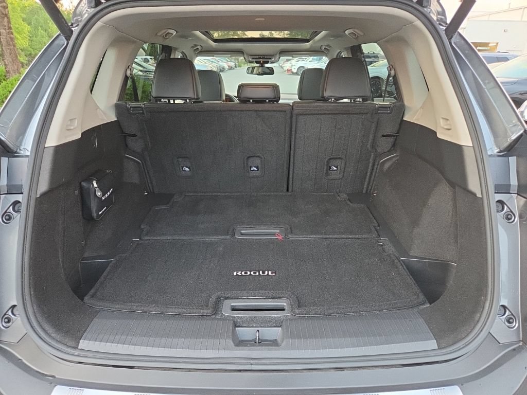 Certified 2023 Nissan Rogue SL AWD/4WD image 38
