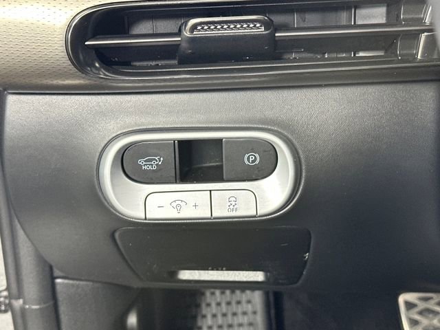 Used 2023 Genesis GV60 Performance image 19