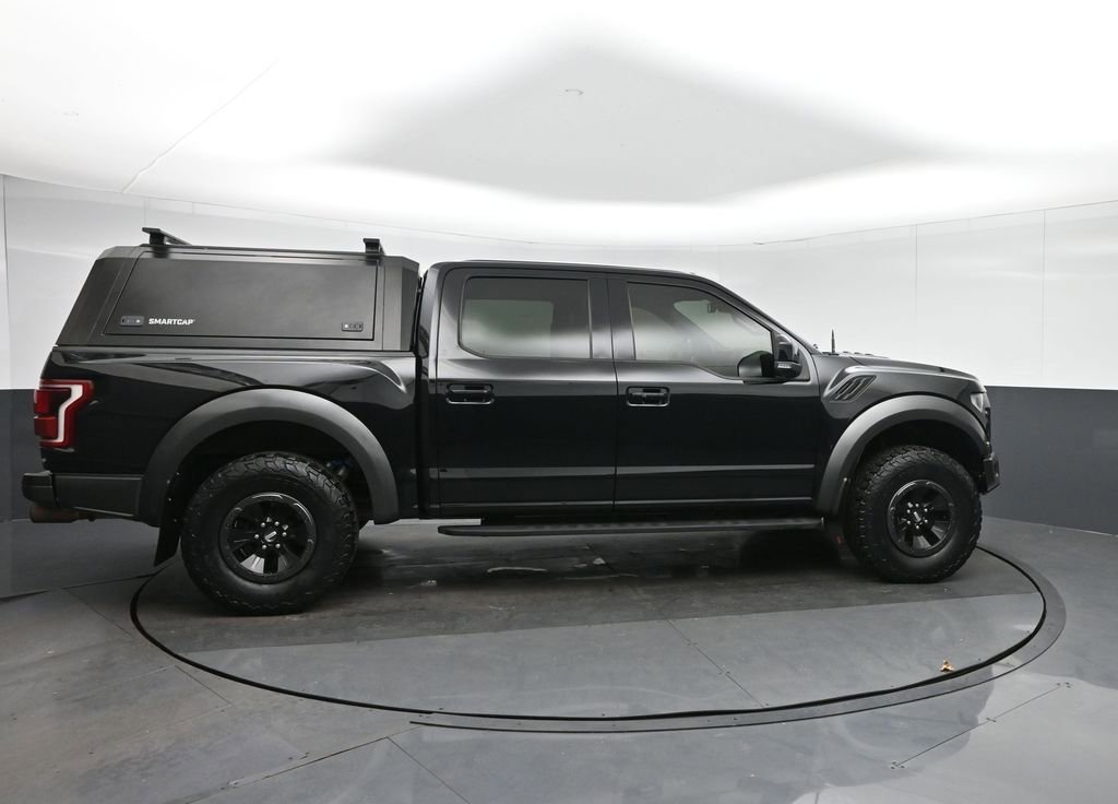 Used 2018 Ford F150 Raptor w/ Equipment Group 802A Luxury image 8