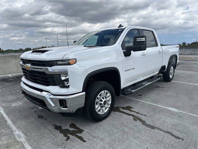 Certified 2025 Chevrolet Silverado 2500 LT w/ Safety Package image 18