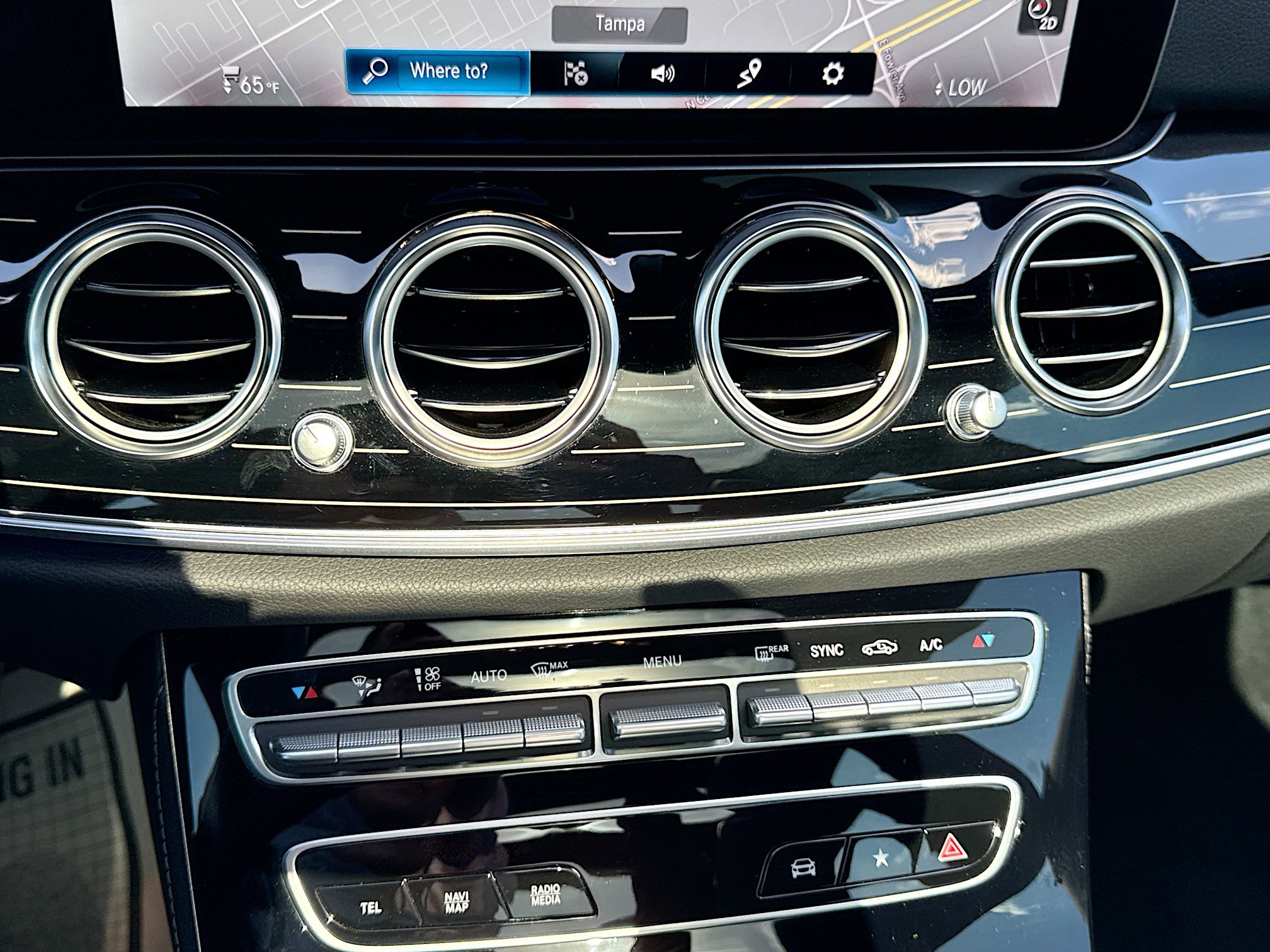 Used 2023 Mercedes-Benz E 450 4MATIC Sedan image 34