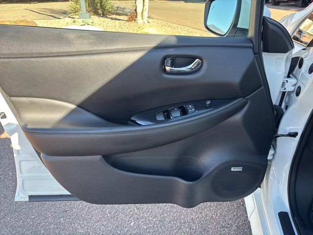 Used 2018 Nissan Leaf SL image 19