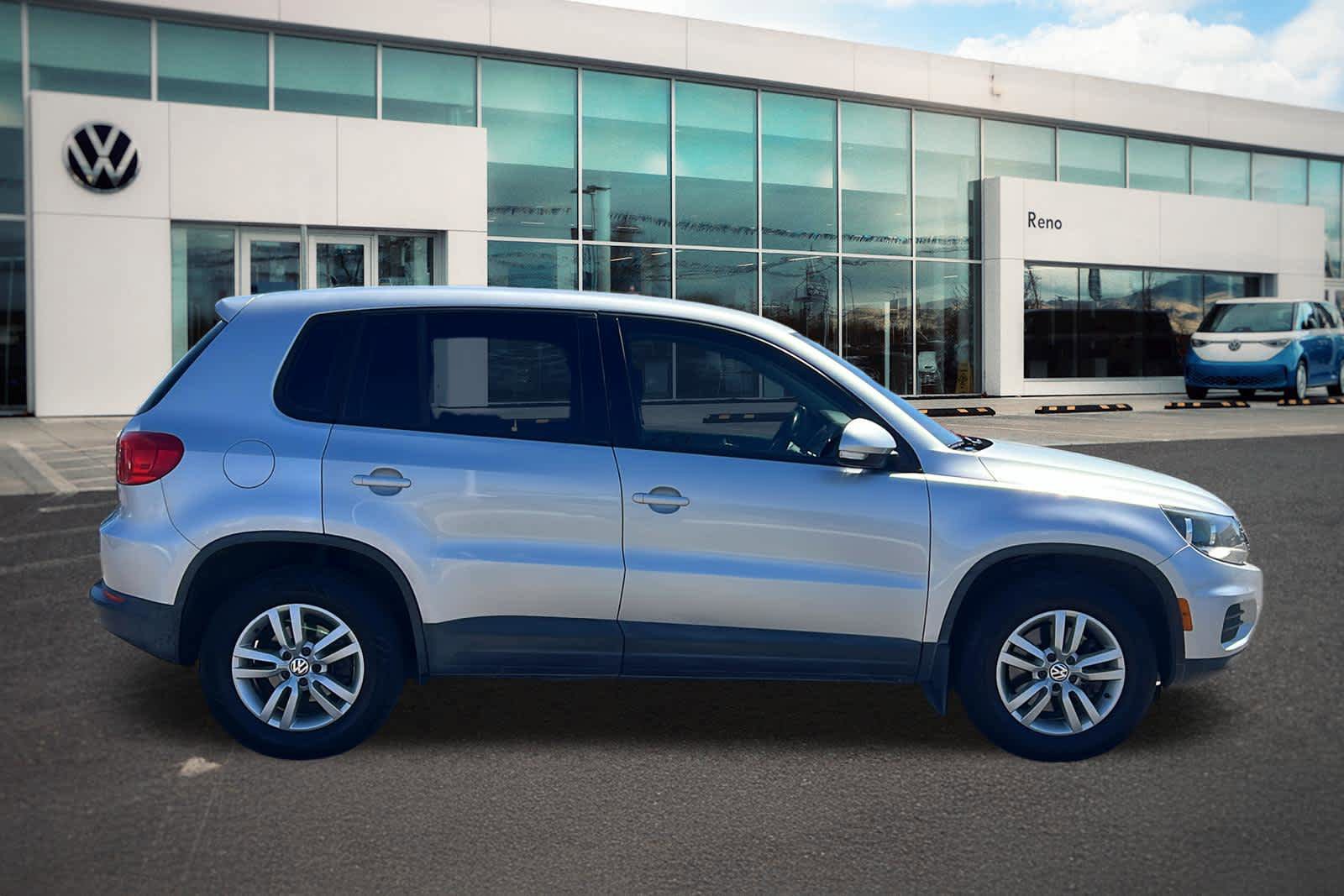 Used 2013 Volkswagen Tiguan S AWD/4WD image 4