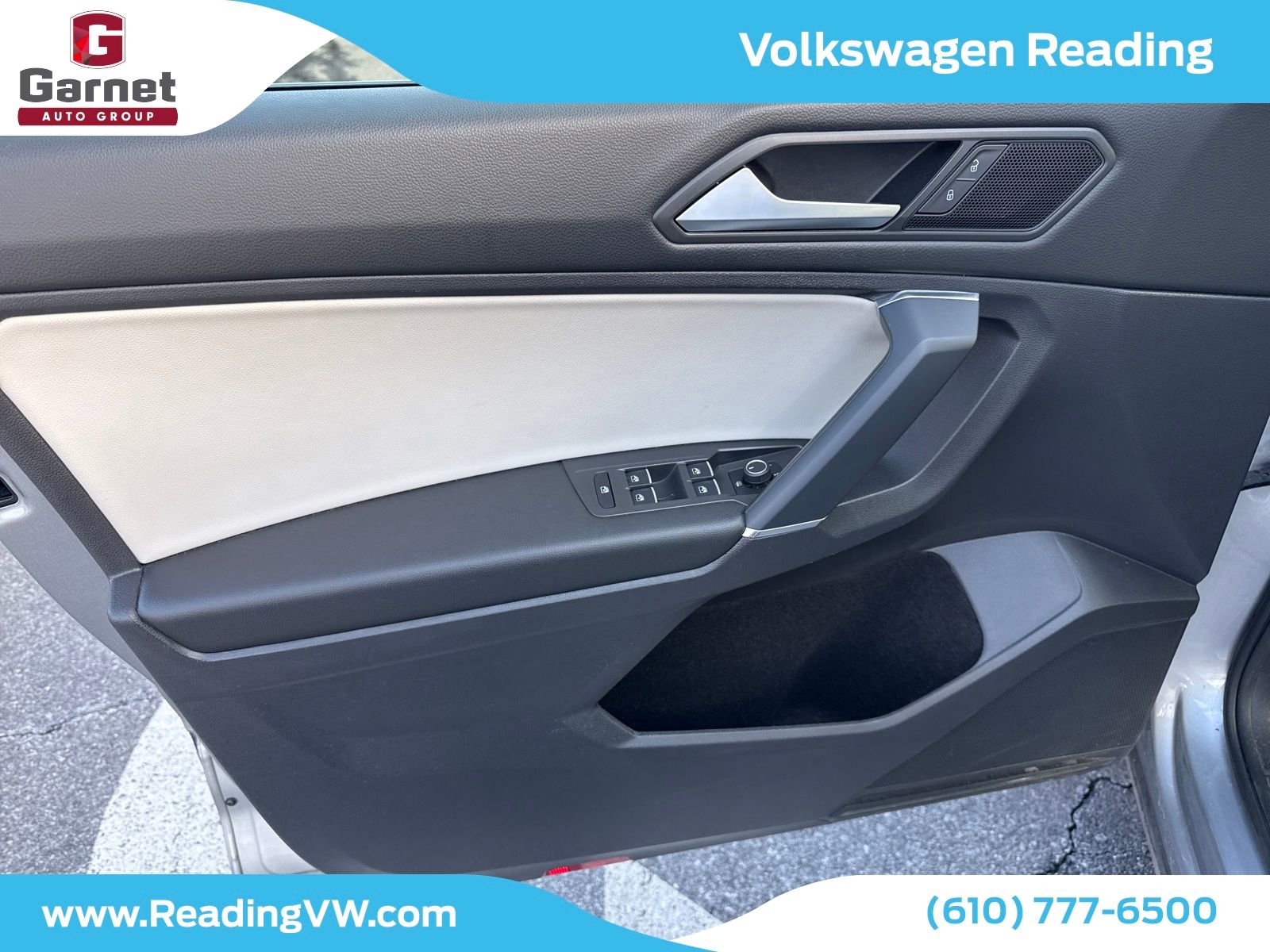 Used 2020 Volkswagen Tiguan SE R-Line image 11