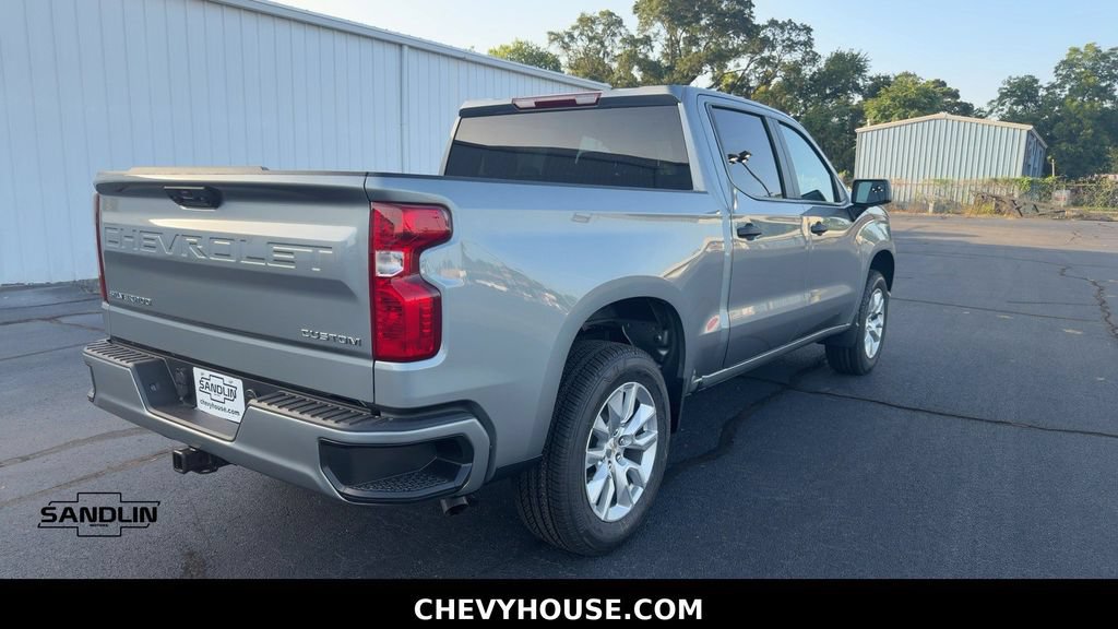 New 2026 Chevrolet Silverado 1500 Custom RWD image 7