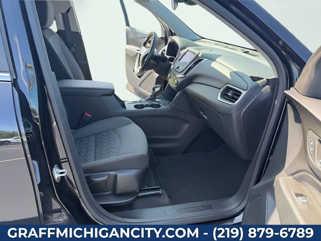 Used 2024 Chevrolet Equinox LT AWD/4WD image 32