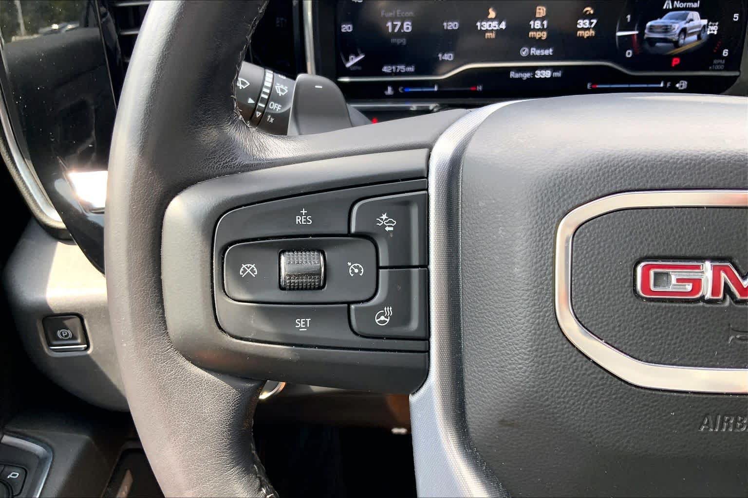 Used 2023 GMC Sierra 1500 SLT AWD/4WD image 23