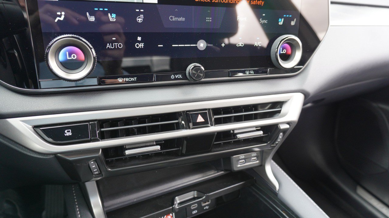 Certified 2025 Lexus RX 350 Premium Plus FWD image 18
