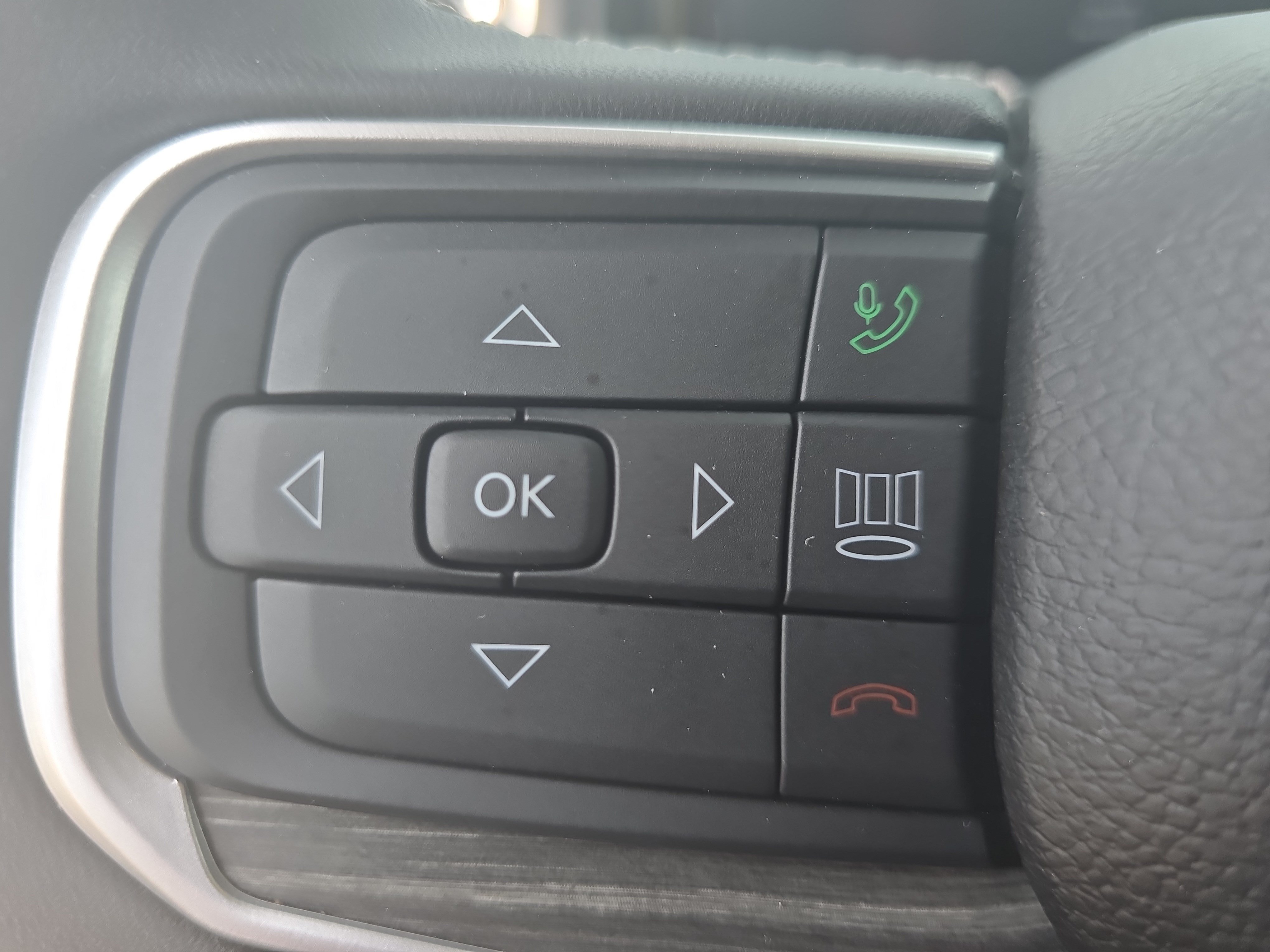 Used 2024 Jeep Wagoneer Series II AWD/4WD image 18