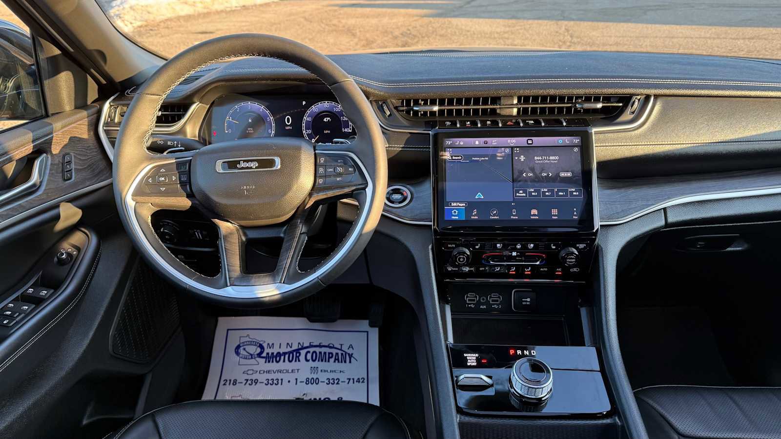 Used 2024 Jeep Grand Cherokee Limited w/ Luxury Tech Group II image 10