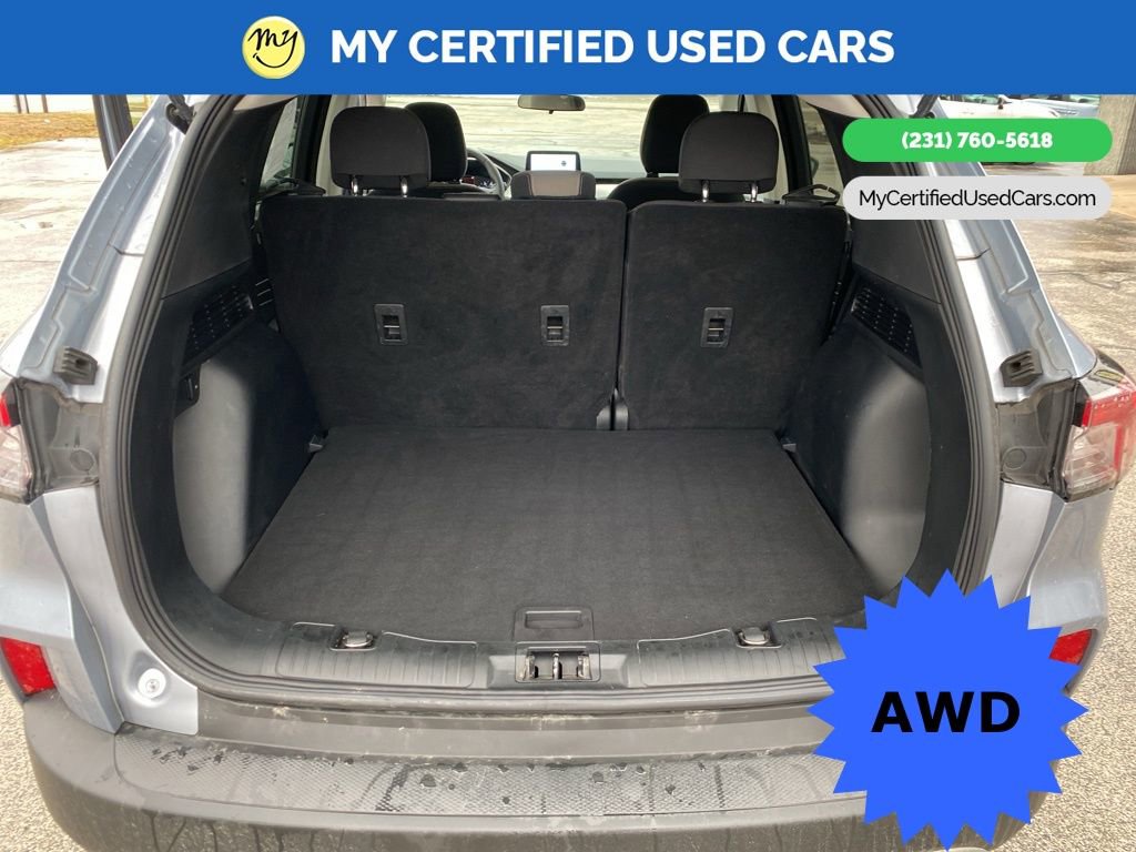 Used 2022 Ford Escape SE w/ Cold Weather Package image 24
