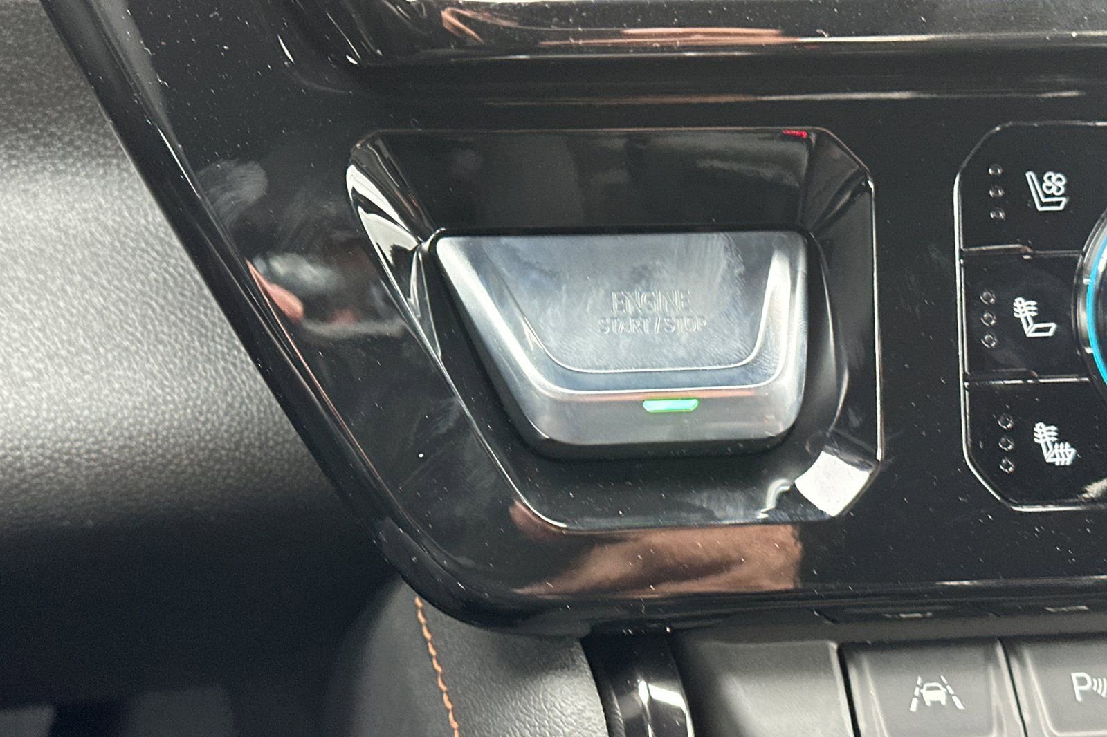 New 2026 GMC Sierra 1500 AT4 image 21