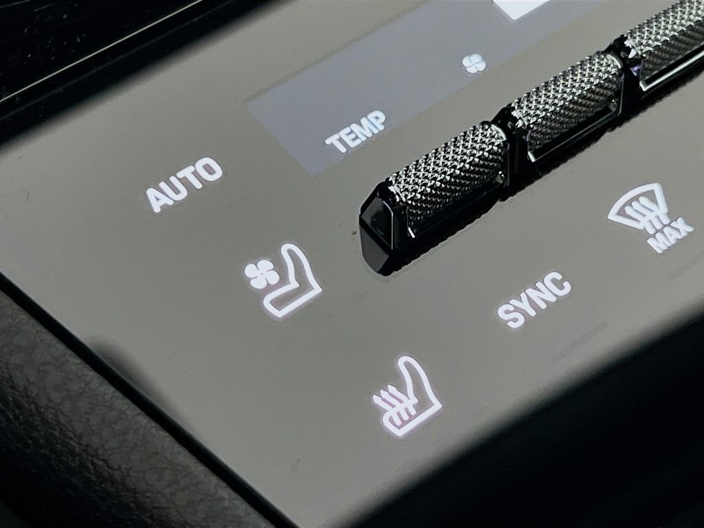 New 2026 Porsche Cayenne image 23