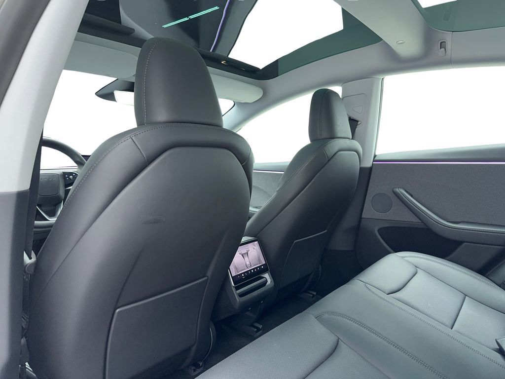 Used 2024 Tesla Model 3 Standard Range image 31