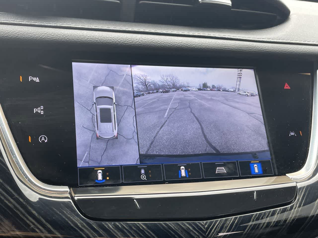 Certified 2024 Cadillac XT6 Premium Luxury w/ Technology Package image 30