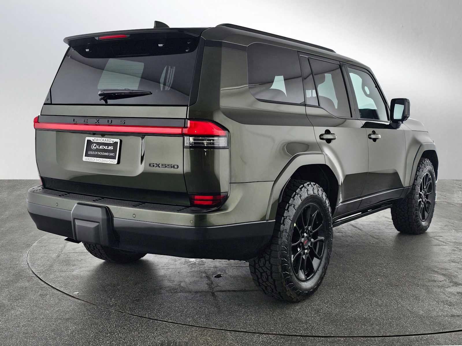 Used 2025 Lexus GX 550 w/ Accessory Package (31) image 3