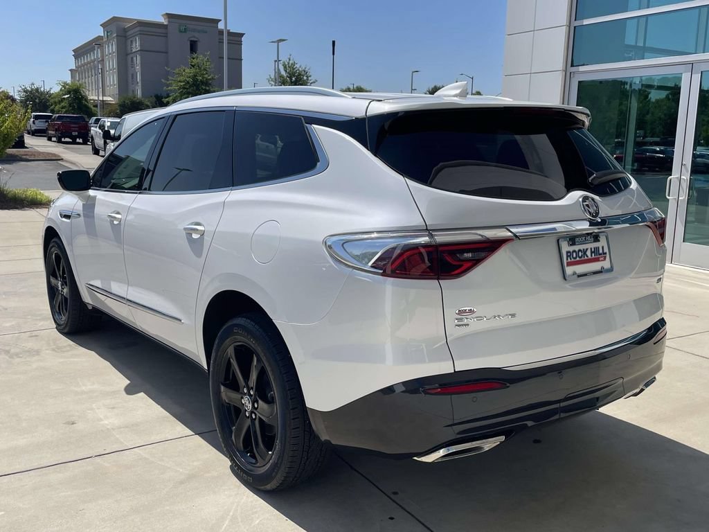 Used 2024 Buick Enclave Essence w/ Sport Touring Edition AWD/4WD image 9