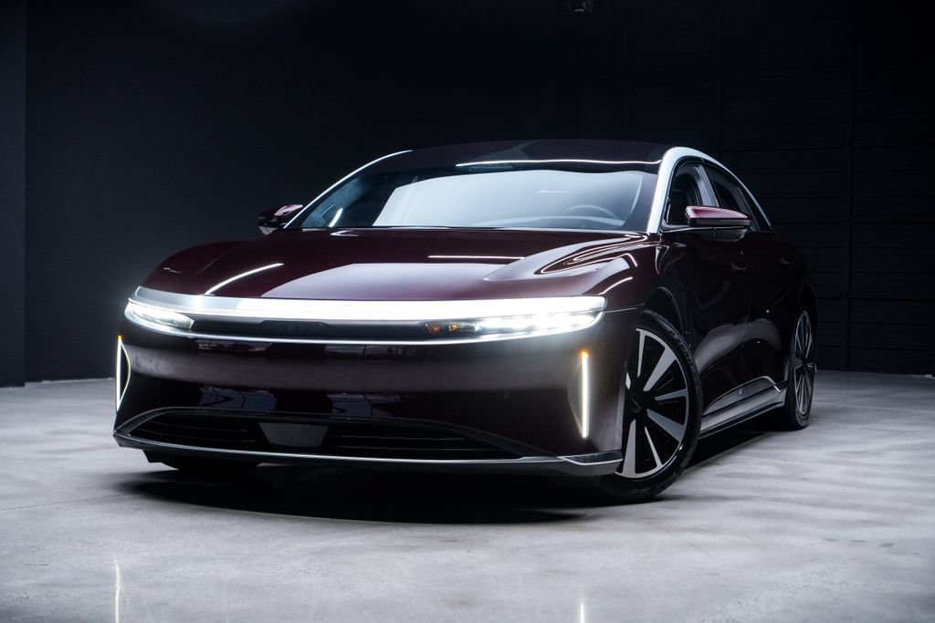Used 2023 Lucid Air Touring AWD/4WD image 2