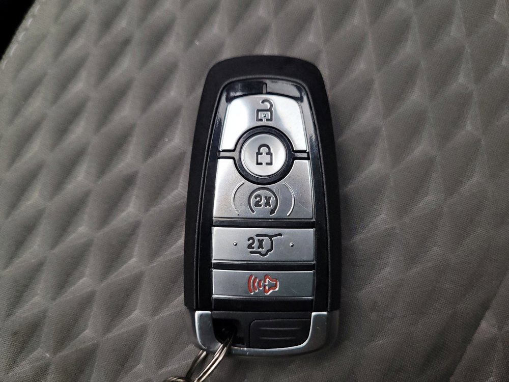 Used 2021 Ford Escape SE w/ Convenience Package image 32