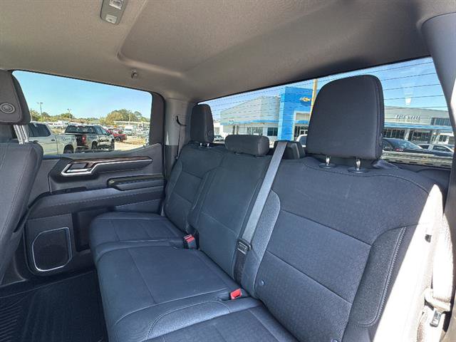 Used 2025 Chevrolet Silverado 1500 LT RWD image 11