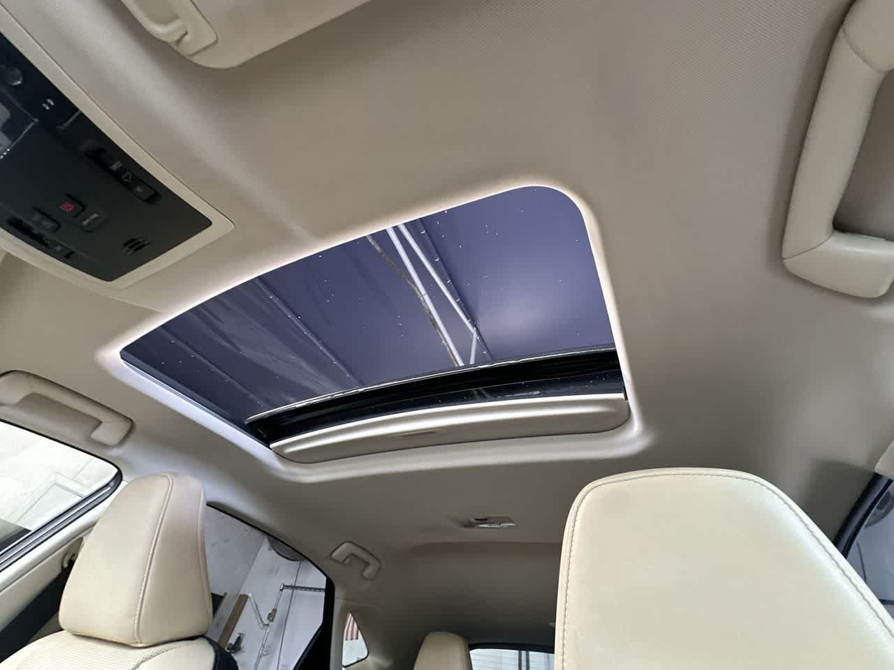 Used 2015 Lexus NX 200t FWD w/ Luxury Package image 17