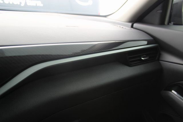 Used 2025 Nissan Altima 2.5 SR w/ SR Premium Package image 23