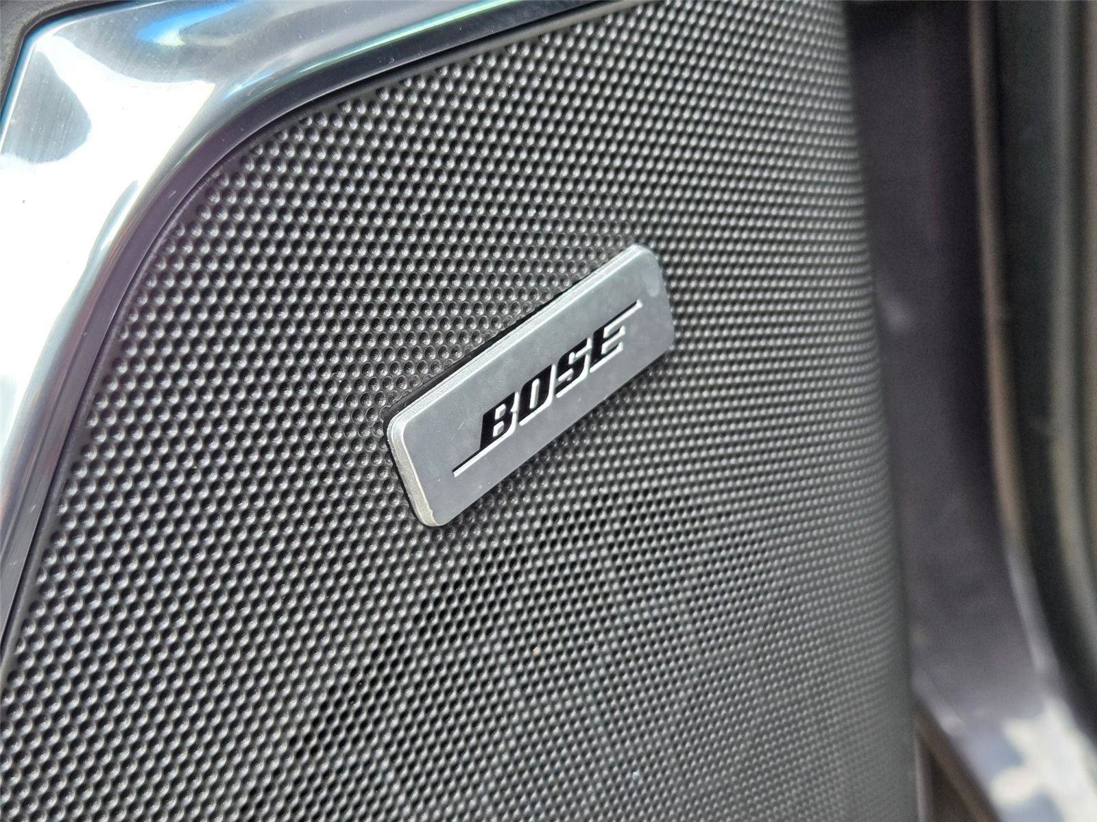 Used 2016 Cadillac Escalade Platinum AWD/4WD image 28