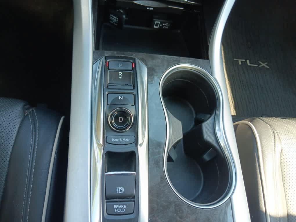 Used 2019 Acura TLX w/ Technology Package FWD image 25