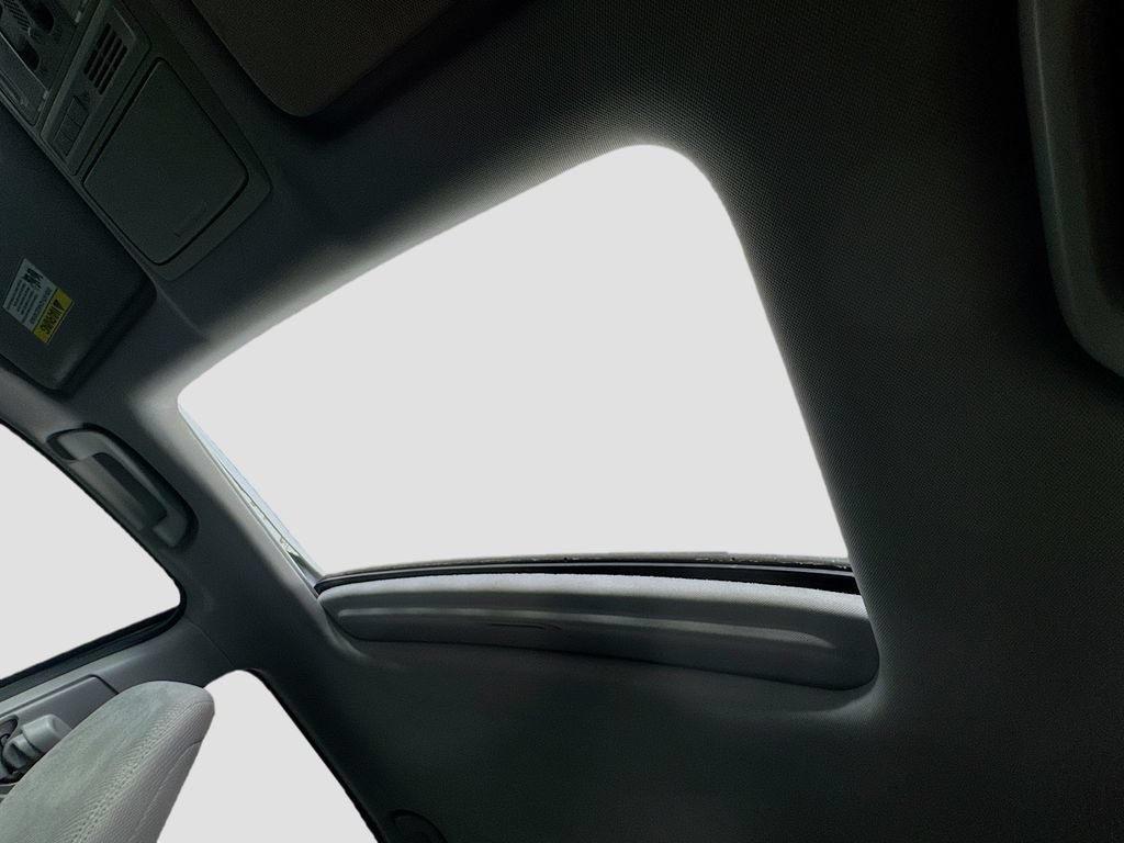 Used 2017 Honda Accord EX image 24