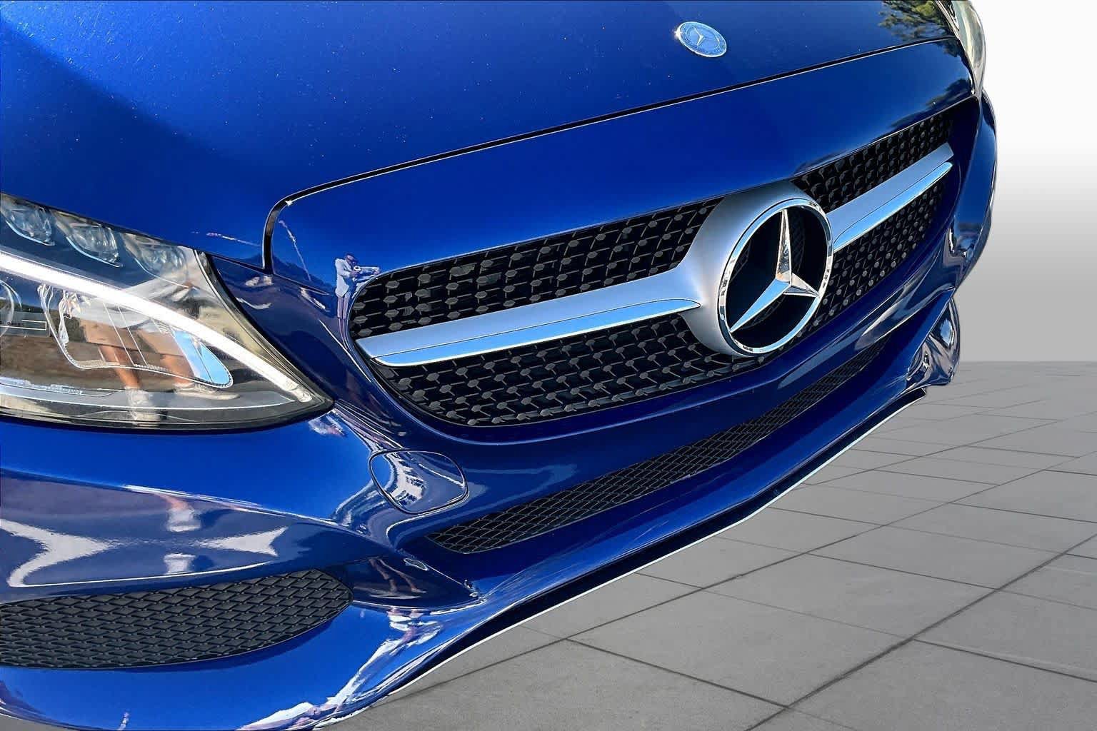 Used 2017 Mercedes-Benz C 300 Coupe image 27