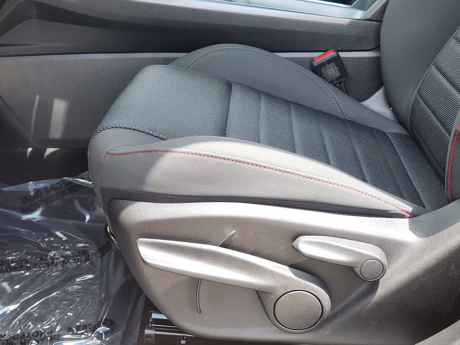 New 2025 Dodge Hornet GT w/ Cold Weather Group AWD/4WD image 20