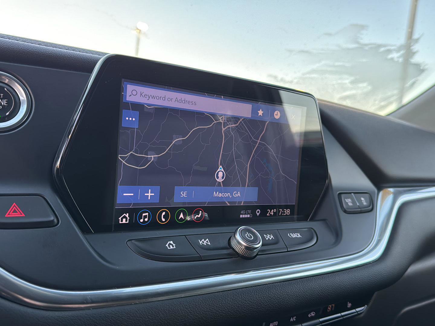 Used 2019 Chevrolet Blazer LT w/ Sound & Technology Package image 24