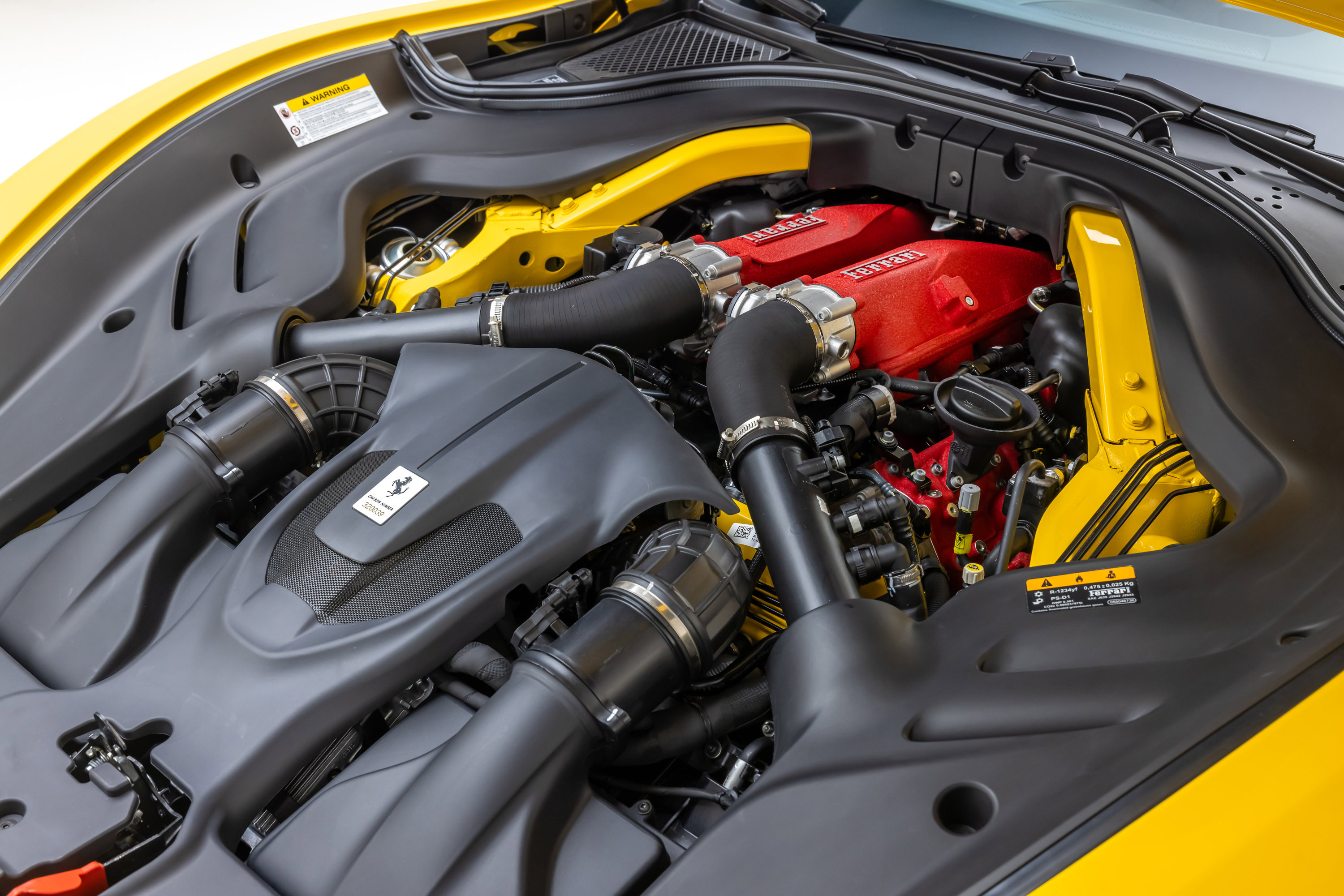 Certified 2025 Ferrari Roma Spider image 77