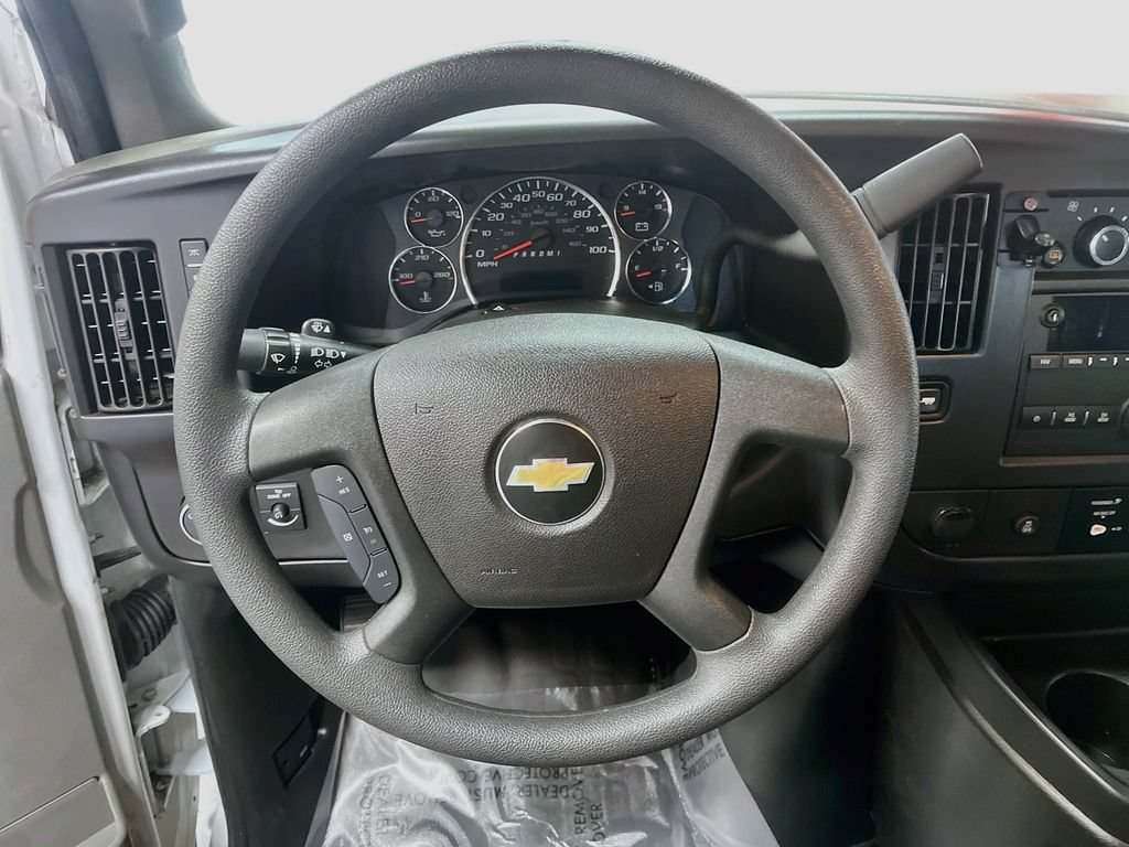 Used 2024 Chevrolet Express 2500 w/ Driver Convenience Package RWD image 11