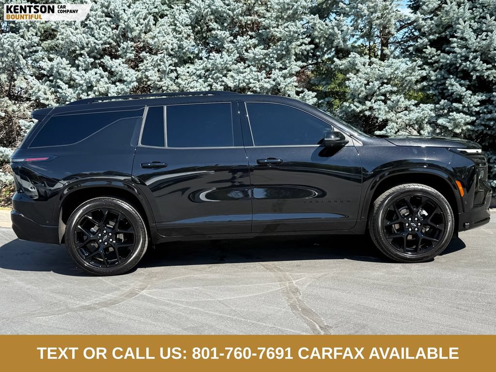 Used 2026 Chevrolet Traverse RS w/ LPO, Floor Liner Package AWD/4WD image 9