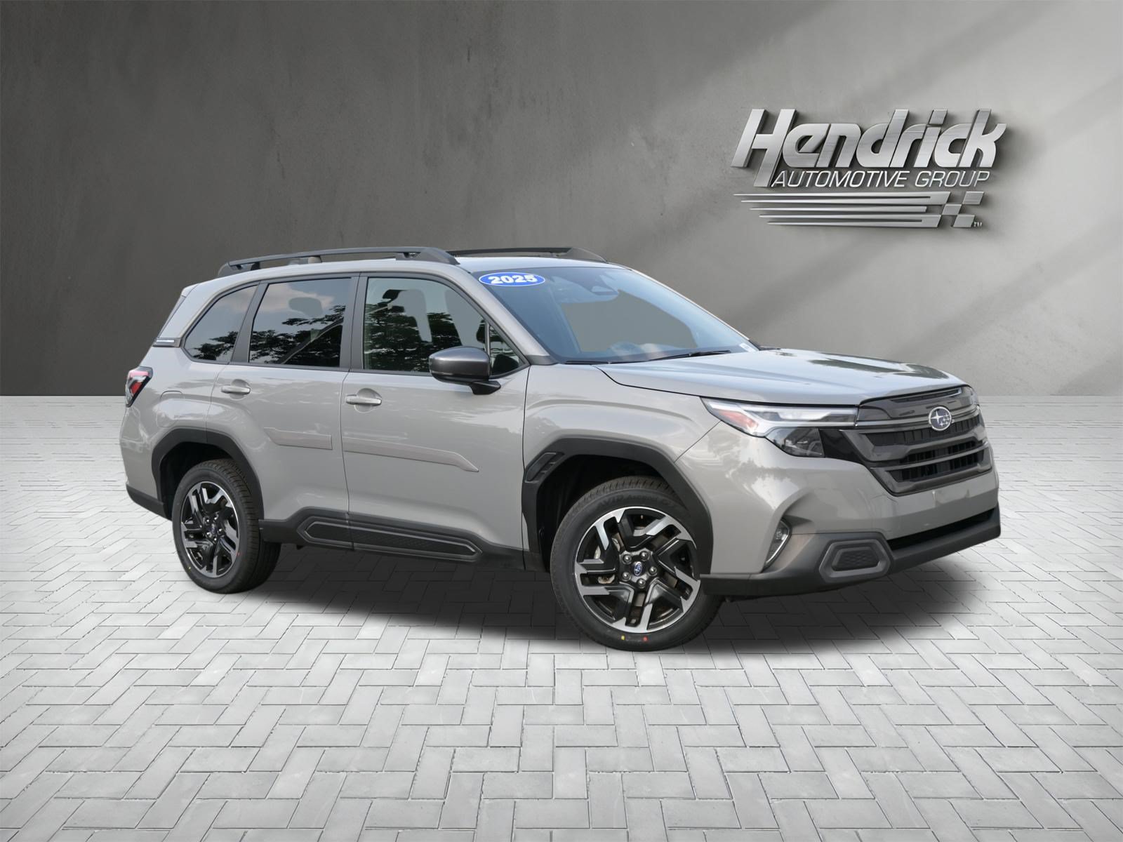 Used 2025 Subaru Forester Limited AWD/4WD image 2
