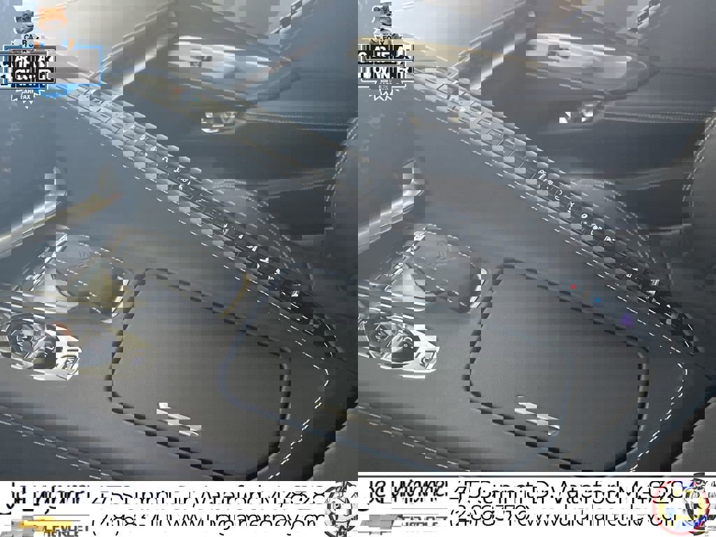 Certified 2022 Chevrolet Corvette Stingray Preferred Conv w/ Z51 Performance Package image 14