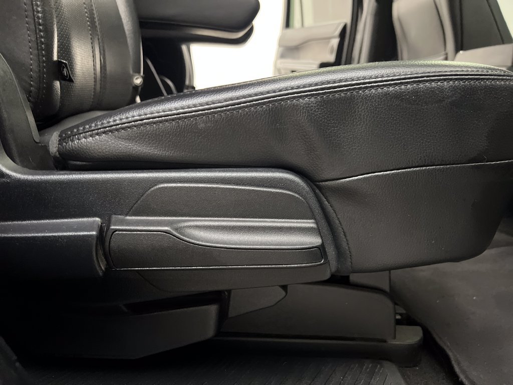 Used 2021 Ford Expedition Limited RWD image 24