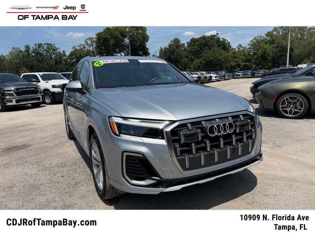 Used 2025 Audi Q7 3.0T Premium Plus AWD/4WD image 1