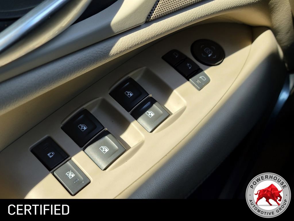 Used 2019 Cadillac Escalade ESV Premium Luxury image 29