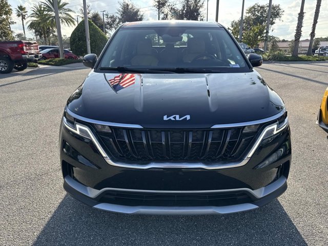 Used 2024 Kia Carnival LX image 6